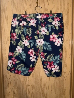 Moncler 花卉男式短裤 56 码 — 第 1/4 张图片