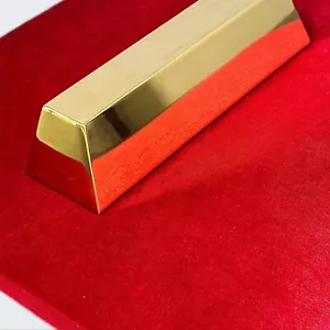 Gold Bar Challenge Game – Impossible to Pull Out! Fun Event Attraction for Malls - Picture 1 of 7