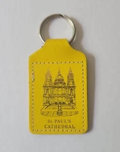 Vtg Saint Paul's Cathedral Souvenir Keychain Key fob Religious Leather  - Imagen 1 de 4