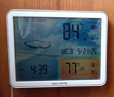 AcuRite Digital Weather Station w/Jumbo Color Display & Atomic Clock - Image 1 of 4