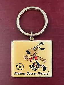 1994 USA World Cup dog mascot KEYCHAIN “Making Soccer History” FIFA - Picture 1 of 1