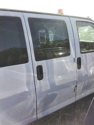 Used Rear Right Door Assembly Rear Side fits: 2013 Gmc Savana 2500 van hinged fr Foto 1 de 4
