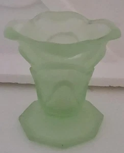 Uranium Glass Flower Glass 6.5cm - Bild 1 von 8