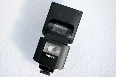 Sony HVL-F45RM Aufsteckblitz mit kabelloser Funksteuerung und LED-Licht - Bild 1 von 4