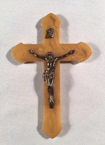 "Figura de metal de latón cruz Jesús INRI crucifijo de pared baquelita vintage 5,5""" - Imagen 1 de 5