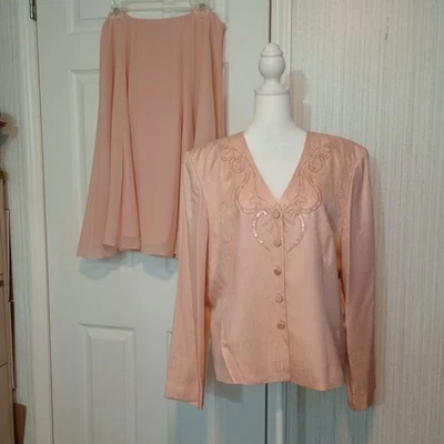 Adrianna Papell Women's Size 16 Silk Formal Top & Skirt Dusty Pink Beaded EUC - Image 1 of 4