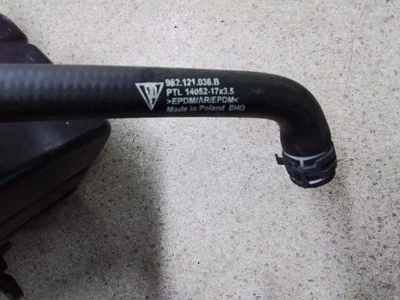Porsche Boxster 982 2022 Petrol engine water coolant pipe hose 982121036B - Image 1 of 2