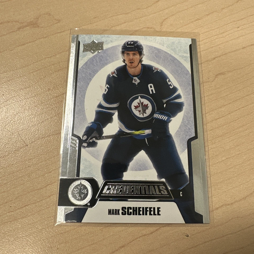 2019-20 Upper Deck Credentials MARK SCHEIFELE #36 Winnipeg Jets - Image 1 of 2