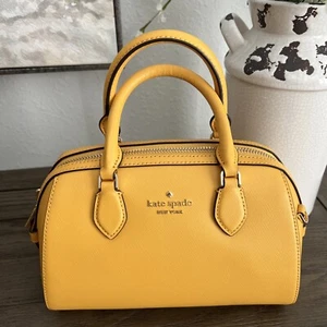 Bolso de Mano Kate Spade Bolso de Mano Madison Saffiano Cuero Narciso Lona Bandolera $349 - Imagen 1 de 19