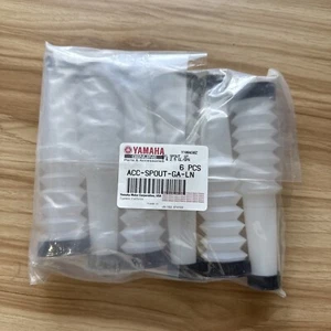 NOS Yamaha Flexible Oil Spouts Suitable for 1 & 2 Quart ACC-SPOUT-GA-LN Qty 6 - Picture 1 of 2