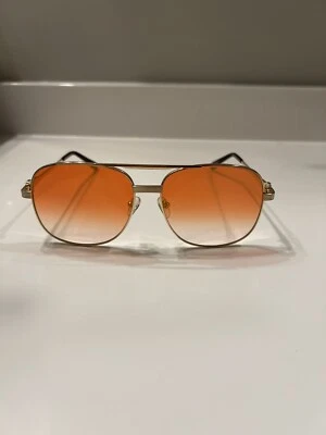 Gafas de sol de aviador con monturas vintage lentes rojas doradas flash Foto 1 de 4