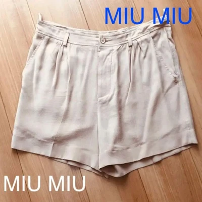 Pantalones cortos MIU MIU Miu Miu talla 38 PRADA Foto 1 de 4