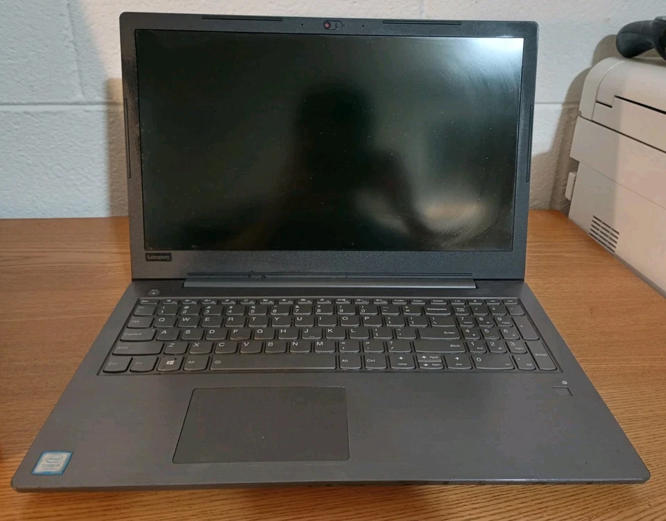 LENOVO V330-15IKB Intel i5-7200U 2.50GHz - 8GB RAM -  1TB NVMe - WIN 11 Pro - Image 1 of 4