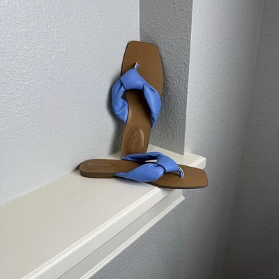 Women’s Sandals Marc Fisher MFBaler2 Size 9 Periwinkle - Image 1 of 4