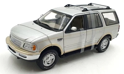 UT Models 1/18 Scale Diecast 22714 Ford Expedition Eddie Bauer Version - Silver - Image 1 of 4