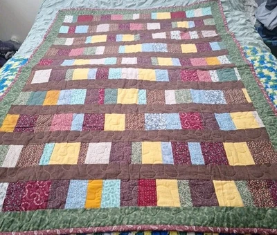 "Colcha de retazos hecha a mano - manta 48""x69"""  Foto 1 de 4