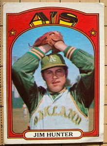 1972 TOPPS BASEBALL JIM "CATFISH" HUNTER #330 - Picture 1 of 2