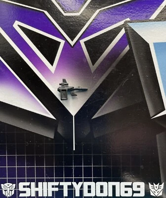 TRANSFORMERS G1 METROPLEX SCAMPER SMALL LASER PISTOL 100% GENUINE - Image 1 of 2