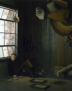 Dominic Monaghan Flashforward W/Coa autographed photo signed 8X10 #2 Simon Campo