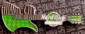2022 HARD ROCK HOTEL & CASINO ATLANTIC CITY 3D SCULPTED CITY GUITAR PIN - Bild 1 von 2