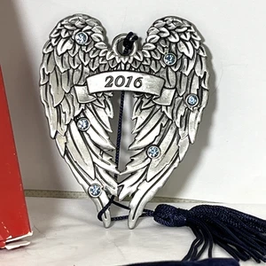 AVON 2016 Engelsflügel Zinn Christbaumschmuck datiert blaue Kristalle A4 - Bild 1 von 9