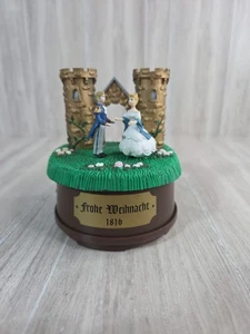 Music Box Byers Choice Carolers Drosselmeier Music Box ha bisogno di lavoro - Foto 1 di 8