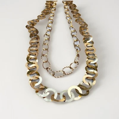 Collar Avon De Colección Tono Dorado Triple Cadena Distintivo Joyería Sociedad de Honor Foto 1 de 4