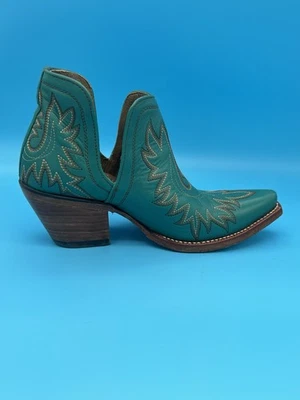 Ariat Women’s dixon boots 7B - Image 1 of 3