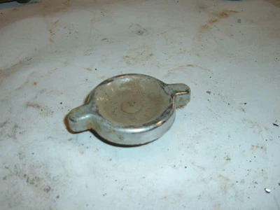 TAPA DE LLENADO DE ACEITE CROMADO GM CHEVROLET BUICK OLDS PONTIAC Foto 1 de 2