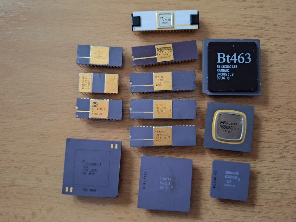 vintage IC for collection or GOLD scrap NEC LSI ITT Siemens Intersil Harris - Image 1 of 1