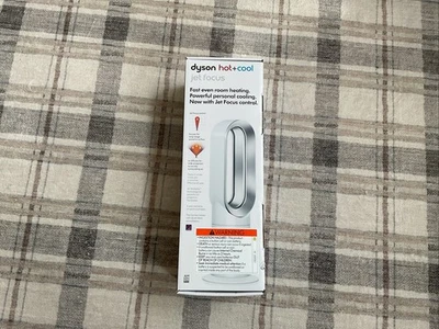 Calentador y ventilador Dyson AM09 Hot+Cool Jet Focus - blanco/plateado - NUEVO Foto 1 de 4
