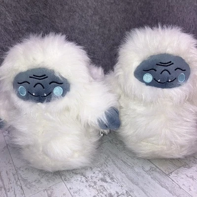 American Eagle Yeti Slippers Womens Size M/L 7-9 White Faux Fur - Image 1 of 4