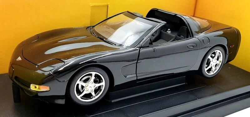 Ertl 1/18 Scale Diecast 33255X - 2003 Chevrolet Corvette - Black - Image 1 of 4