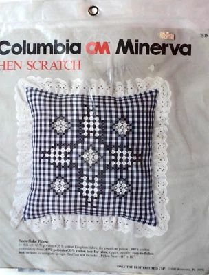SNOWFLAKE PILLOW  HEN SCRATCH KIT  #7518  UNOPENED PACKAGE  VINTAGE  1983 - Image 1 of 2