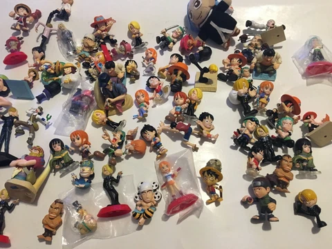 One Piece 1" to 3" Mini Figure Cover