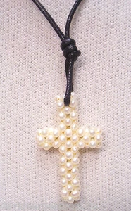 Cross Of Natural Pearls Intertwined And Choker IN Cord - Pendant - Picture 1 of 3