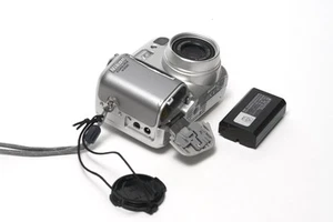 NIKON COOLPIX 4300 And Battery compatible 2CR5 Black From Japan - Picture 1 of 8