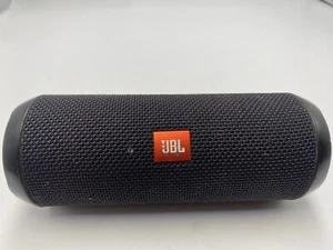 JBL Flip 3 Black Wireless Bluetooth Rechargeable Splashproof Speaker - For Parts - Picture 1 of 8
