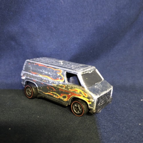 Vintage Mattel Hot Wheels Super Van 1974 Silver with Flames Redline