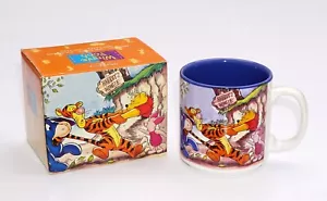 WALT DISNEY CLASSICS WINNIE THE POOH MUG / CUP RABBIT'S HOWSE MADE IN ENGLAND - Picture 1 of 17
