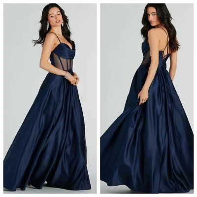 Vestido de baile Blondie Nights Georgina satinado corsé con cordones ALine talla 5 azul marino graduación Foto 1 de 4