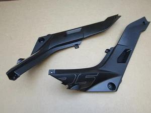 Benelli BN 125 2025 446 km Seitenteile Paar (15403) - Bild 1 von 8