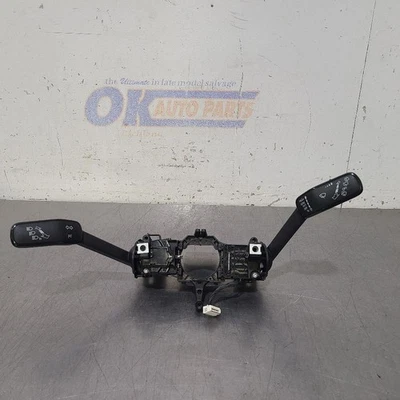 21 2021 VOLKSWAGEN GOLF GTI INTERRUPTOR COLUMNA DIRECCIÓN INTERMITENTE Y LIMPIAPARABRISAS Foto 1 de 4