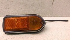 Lámpara de señalización lateral montada en el guardabarros izquierdo del conductor para 76-91 Jaguar XJS - Imagen 1 de 12