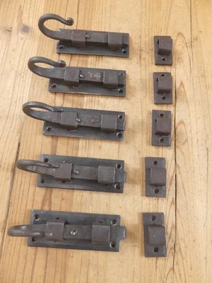 5 IRON FLAT SLIDING LOCK CABINET DOOR CUPBOARD SLIDE LATCH BARN *SOME RUST READ* - Image 1 of 4