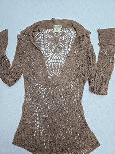 Bebe Women’s Crocheted Form Fitting Taupe Top M/L Knit Buttons Boho Party 70's - Picture 1 of 10