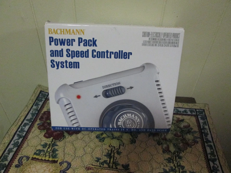 BACHMANN EZ TRACK POWER PACK & SPEED CONTROLLER - Image 1 of 4