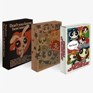 NEWJEANS [HOW SWEET] Double Single Album WEVERSE/QR Karte+Buch+10Foto Karte+GIFT - Bild 1 von 14