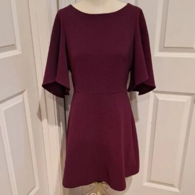 Belle Badgley Mischka Hasta la Rodilla Mangas Acampanadas Vino Talla 6 Completamente Forrado Cintura Alta Foto 1 de 4