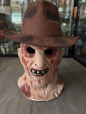 Rubies Deluxe Freddy Krueger Overhead Nightmare On Elm Street Latex Mask & Hat - Image 1 of 4